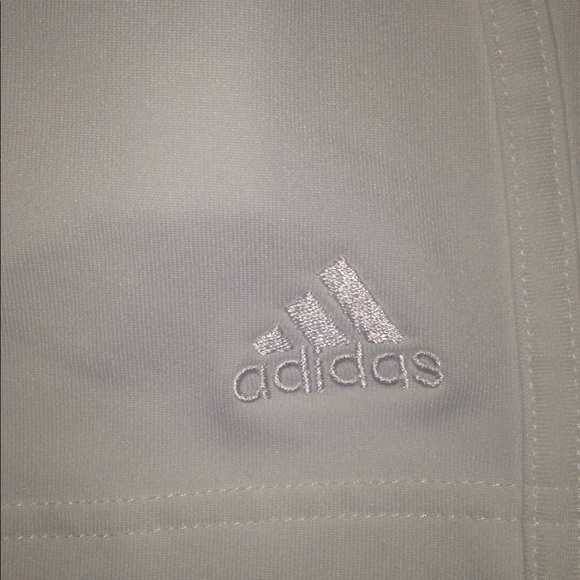 ❤️😍Adidas Skorts😍❤️ - Picture 2 of 8